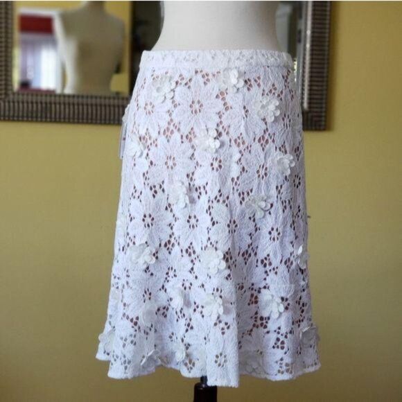 Michael Kors Floral Lace Applique Textured Skirt - Picture 4 of 7
